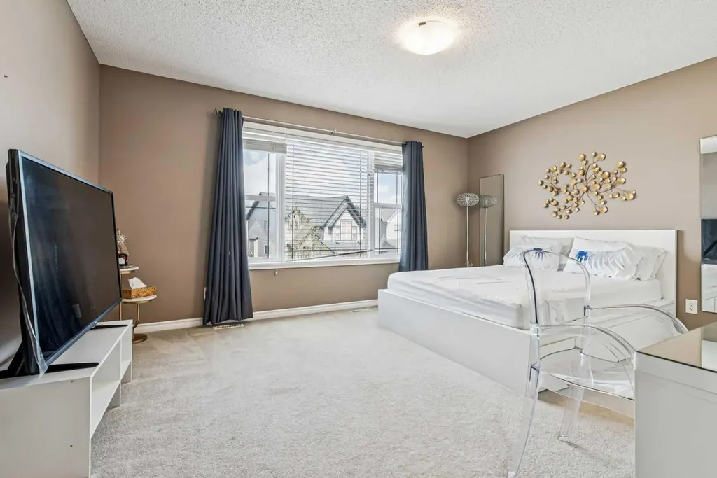 108 Seagreen Lane Chestermere AB T1X0E8