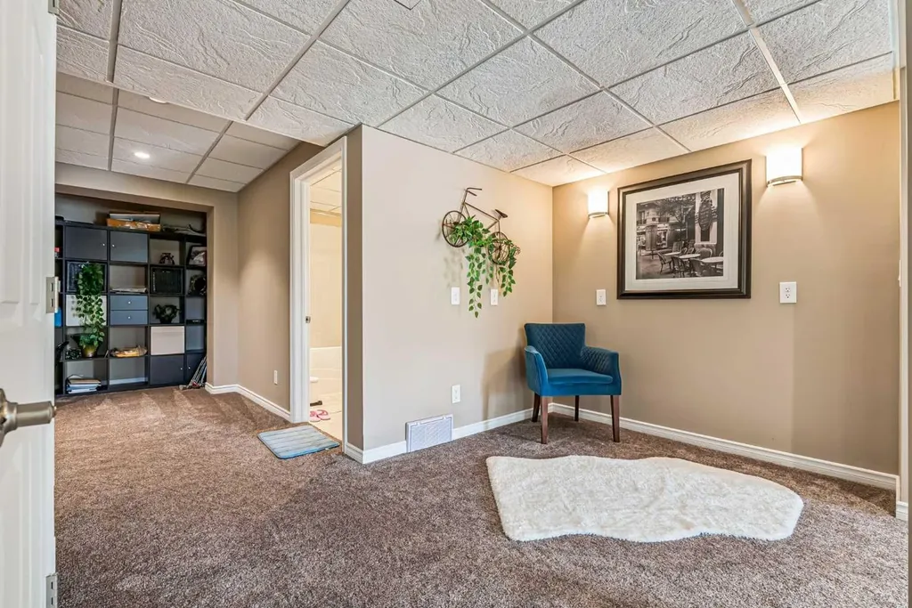 108 Seagreen Lane Chestermere AB T1X0E8
