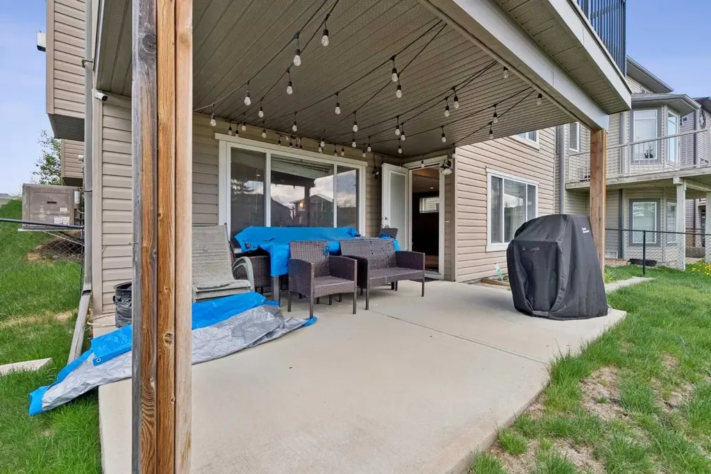 108 Seagreen Lane Chestermere AB T1X0E8