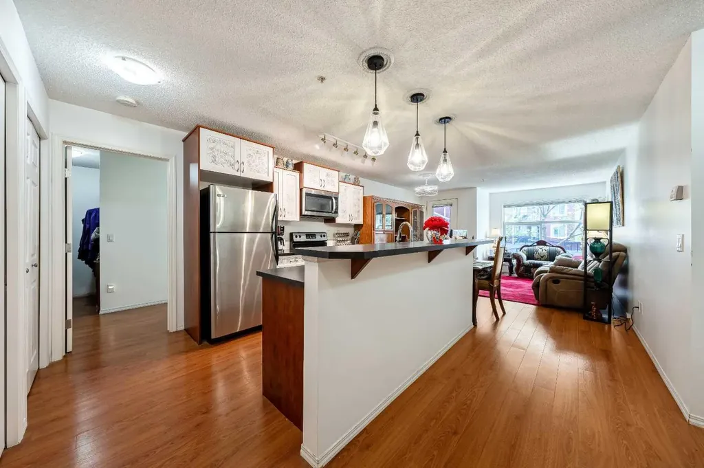 700 Willowbrook Road NW Airdrie AB T4B 0L5