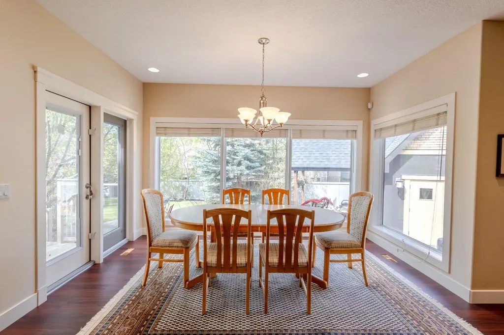 11 Tuscany Glen Green NW Calgary AB T3L2V8