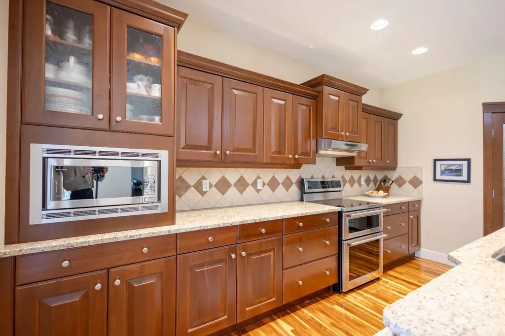 11 Tuscany Glen Green NW Calgary AB T3L2V8
