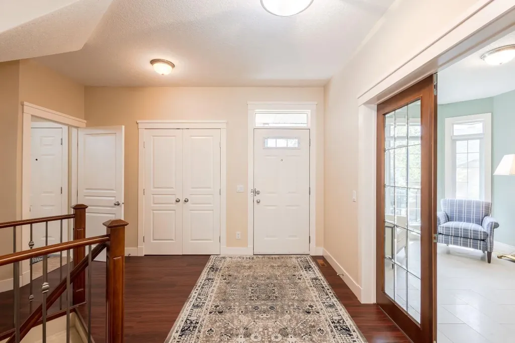 11 Tuscany Glen Green NW Calgary AB T3L2V8