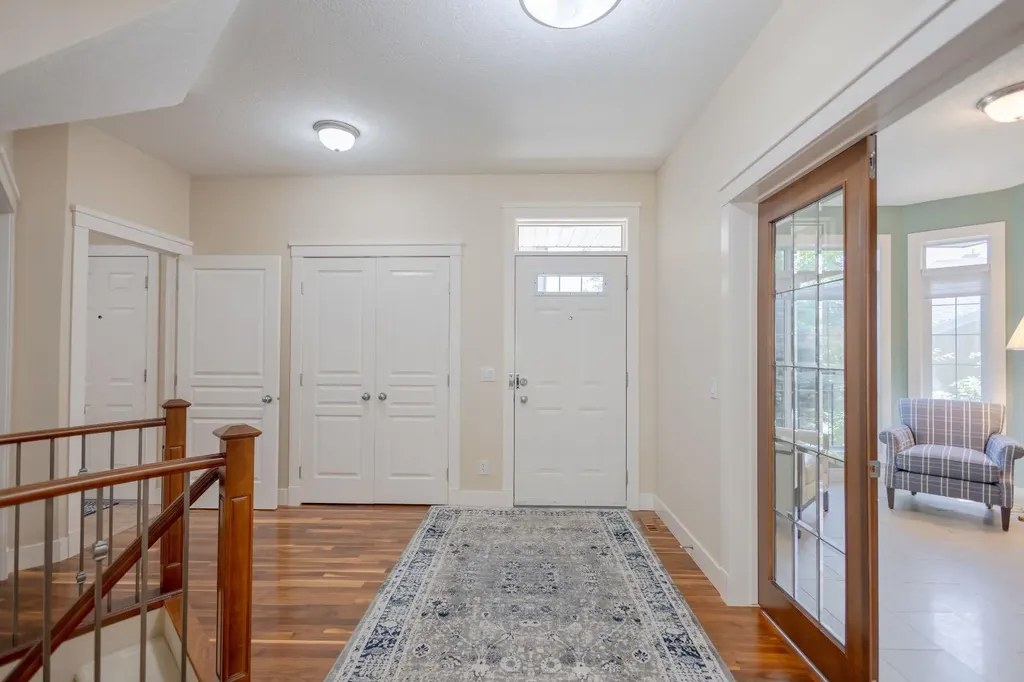 11 Tuscany Glen Green NW Calgary AB T3L2V8