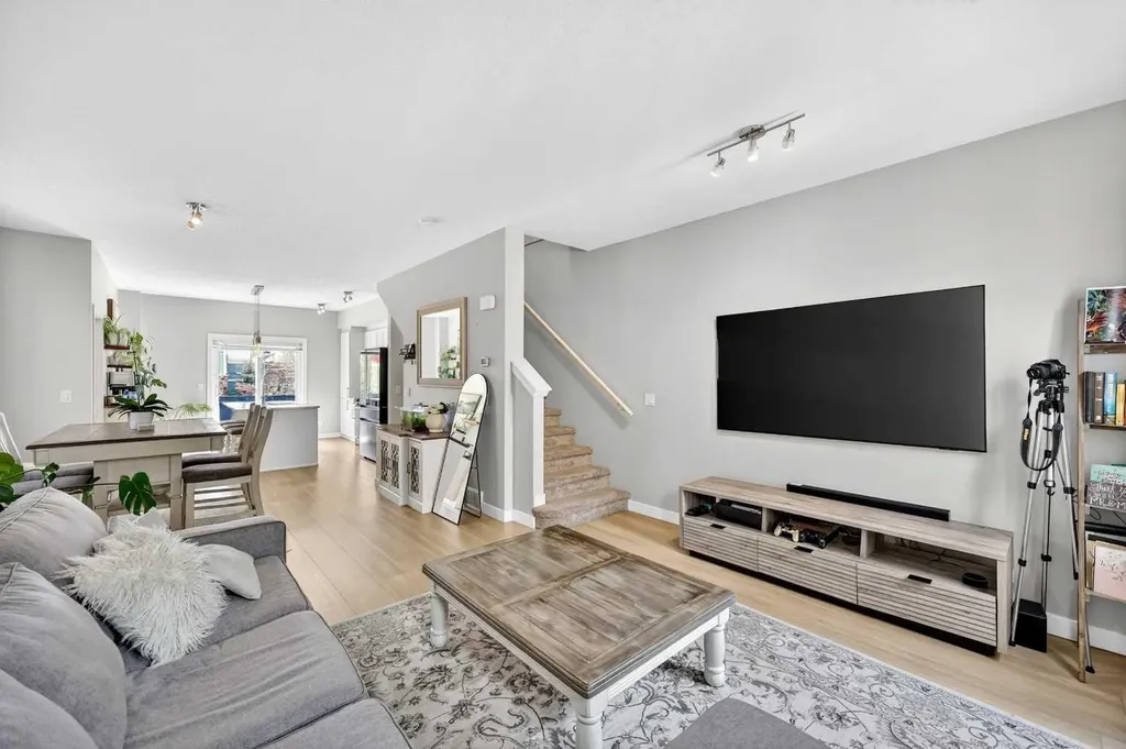 349 Silverado Common SW Calgary AB T2X0S4