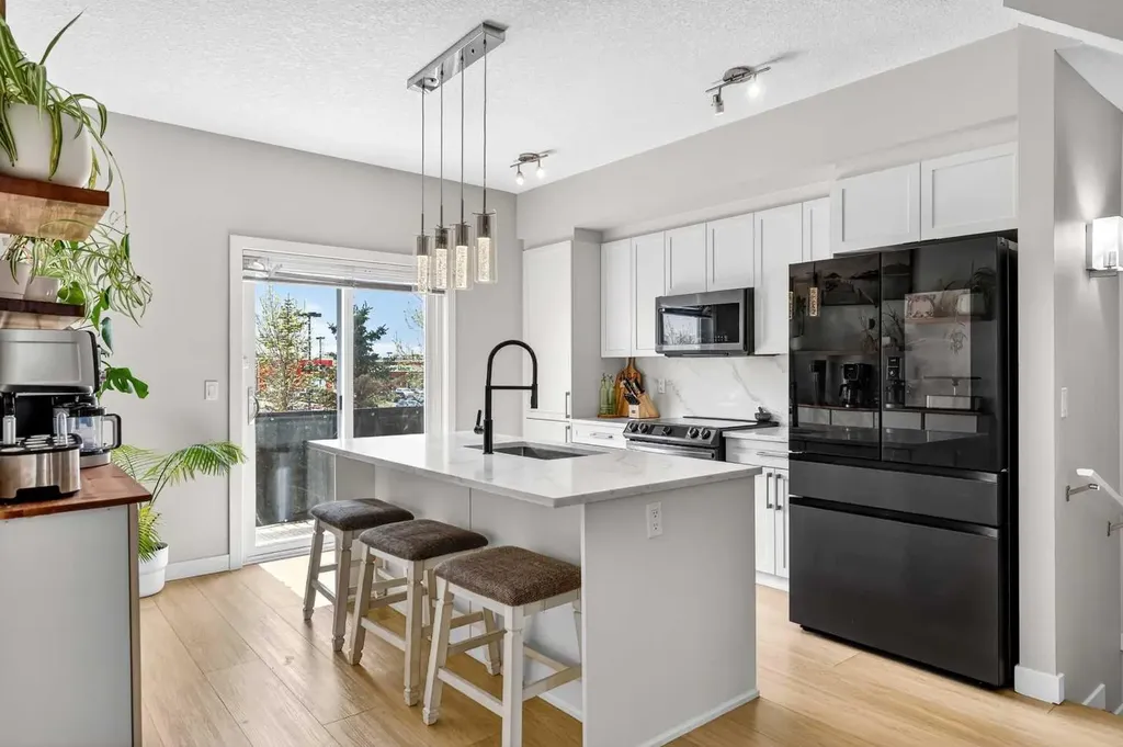 349 Silverado Common SW Calgary AB T2X0S4