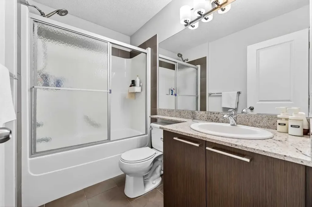 349 Silverado Common SW Calgary AB T2X0S4