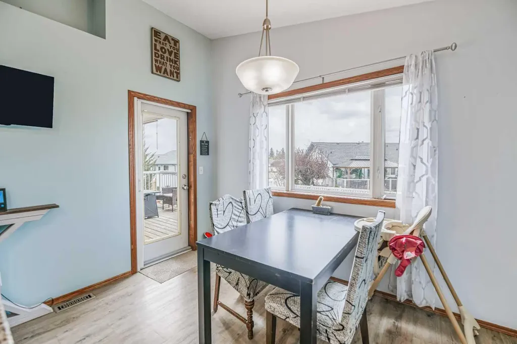 48 Reichley Street Red Deer AB T4P3S3