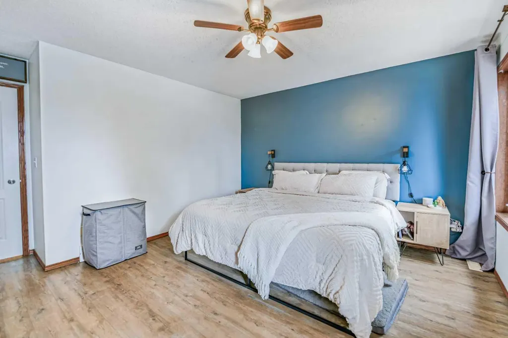 48 Reichley Street Red Deer AB T4P3S3