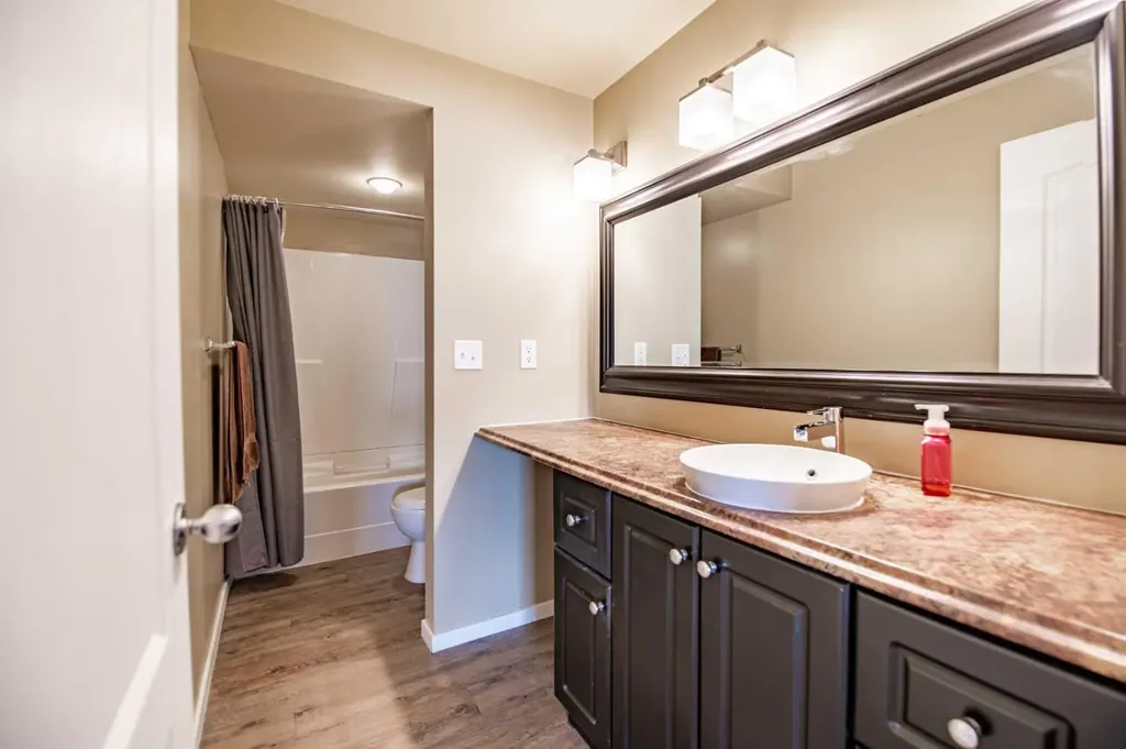 48 Reichley Street Red Deer AB T4P3S3