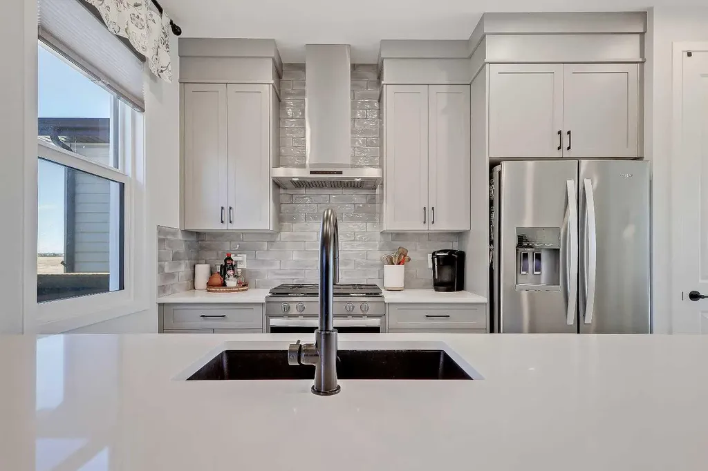 164 Setonstone Manor SE Calgary AB T3M 3V7