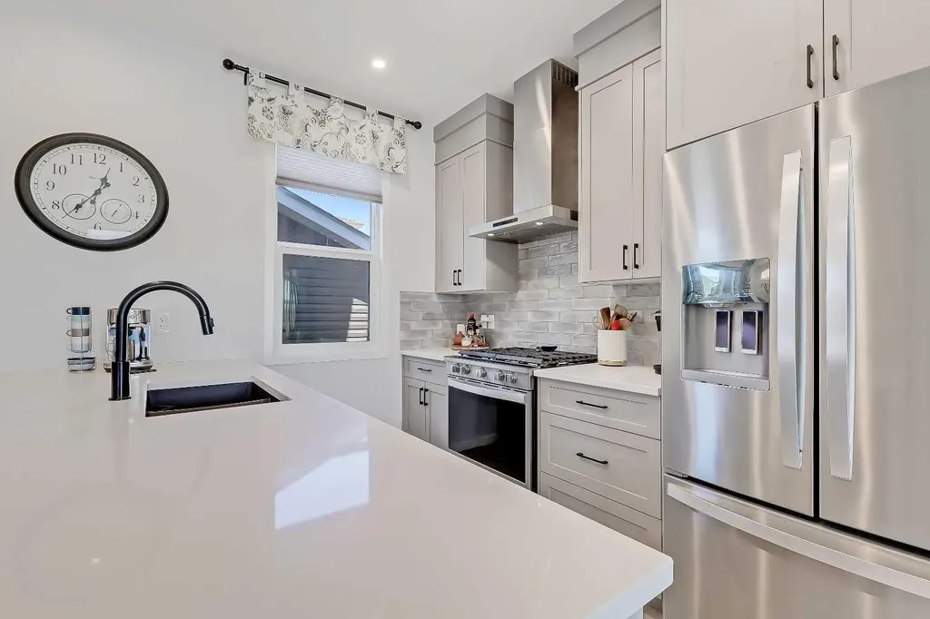 164 Setonstone Manor SE Calgary AB T3M 3V7