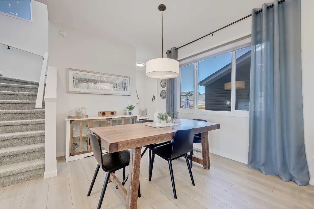 164 Setonstone Manor SE Calgary AB T3M 3V7
