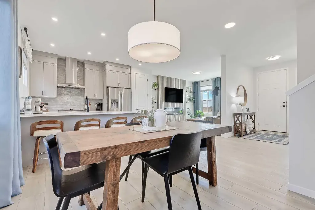 164 Setonstone Manor SE Calgary AB T3M 3V7