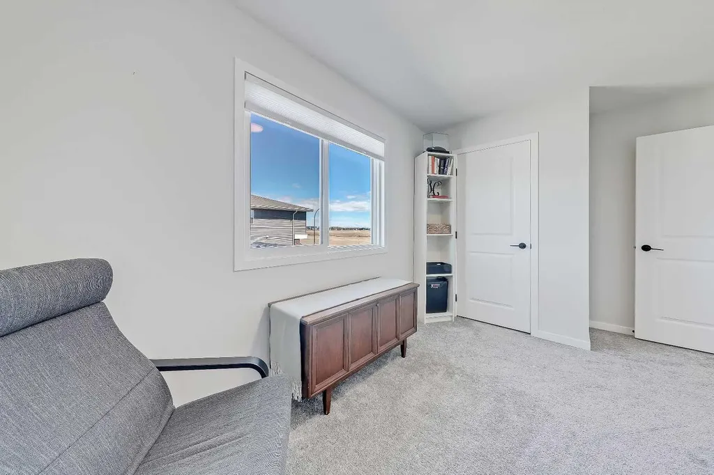 164 Setonstone Manor SE Calgary AB T3M 3V7