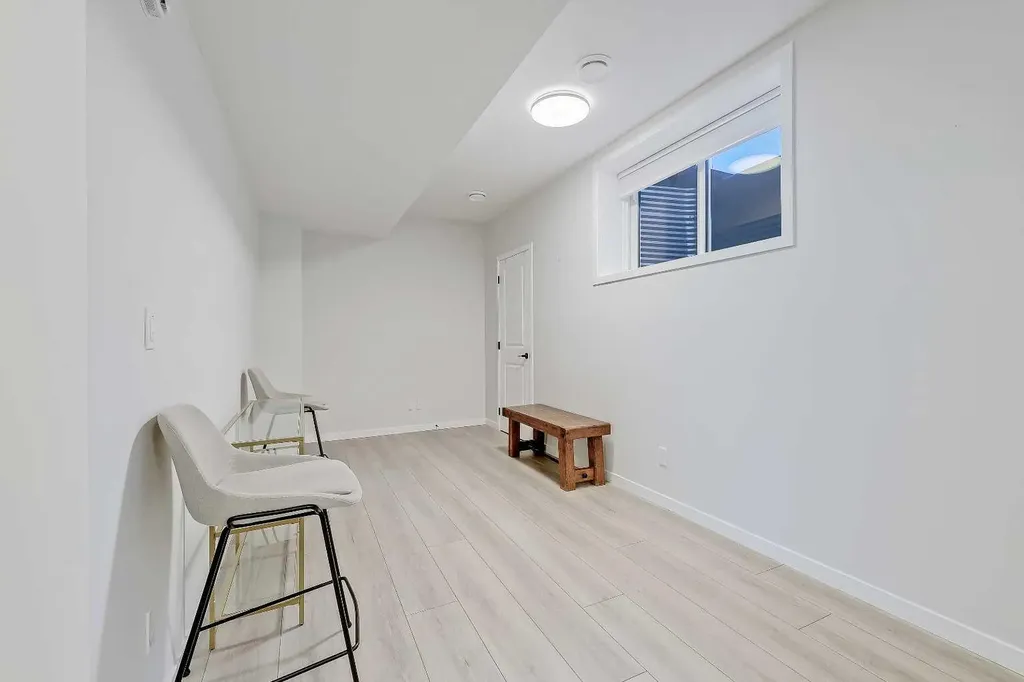 164 Setonstone Manor SE Calgary AB T3M 3V7