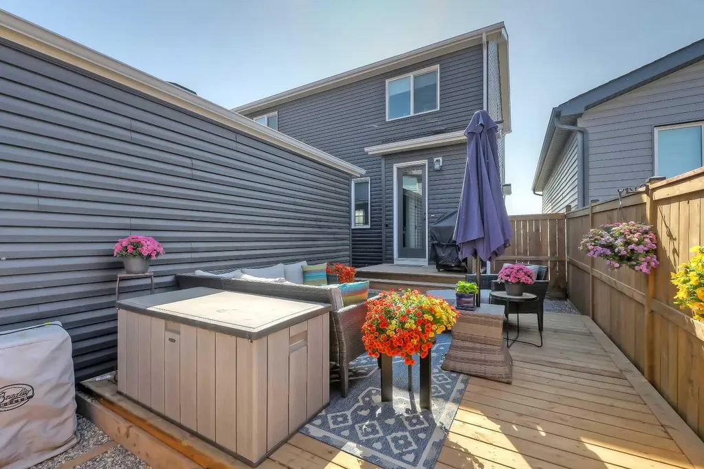 164 Setonstone Manor SE Calgary AB T3M 3V7