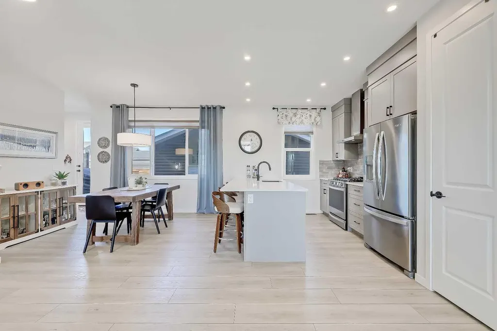 164 Setonstone Manor SE Calgary AB T3M 3V7