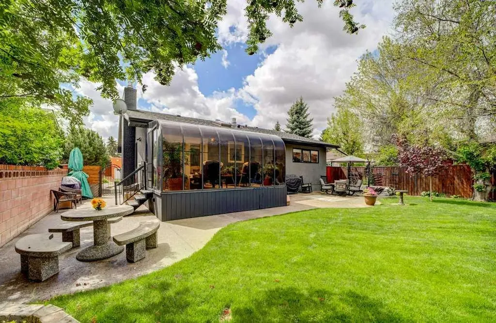 2841 6 Avenue S Lethbridge AB T1J 1E6