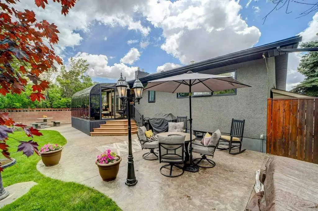2841 6 Avenue S Lethbridge AB T1J 1E6