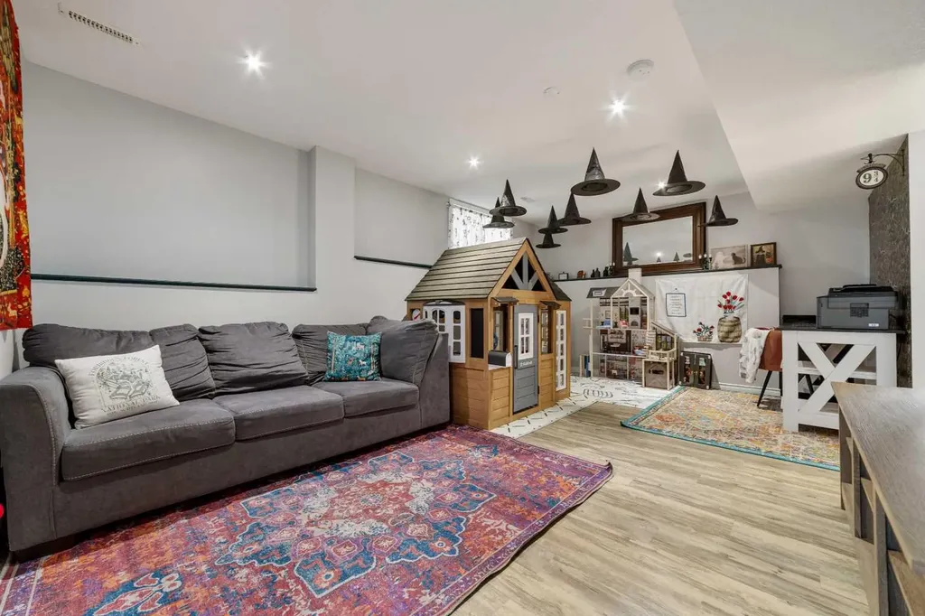 263 Peigan Court W Lethbridge AB T1K 7N3