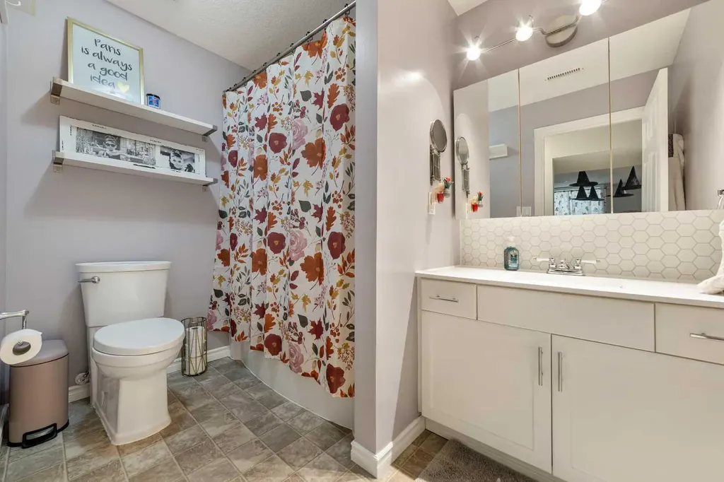 263 Peigan Court W Lethbridge AB T1K 7N3