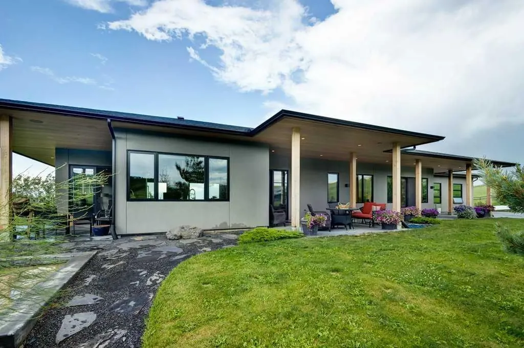 266098 128 Street W Rural Foothills County AB T1S 4K8