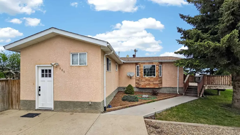 605 2 Street S Grassy Lake AB T0K 0Z0