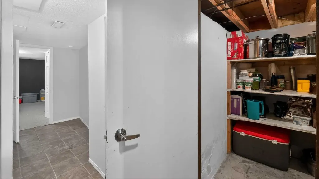 605 2 Street S Grassy Lake AB T0K 0Z0