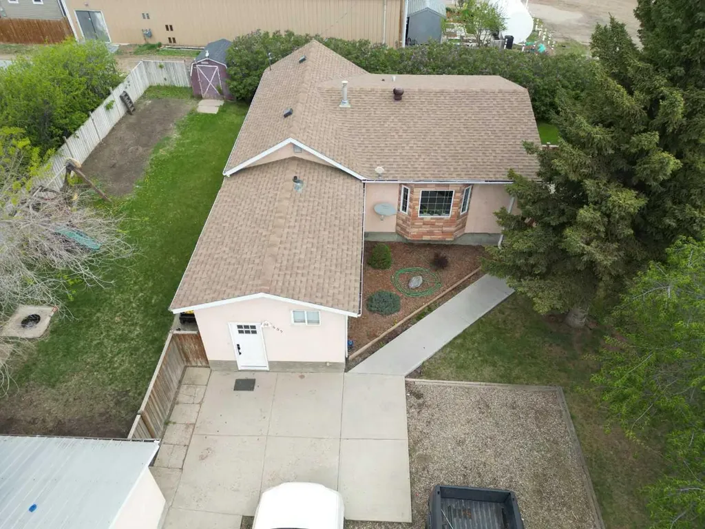 605 2 Street S Grassy Lake AB T0K 0Z0
