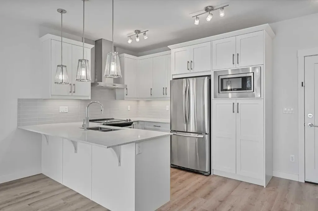 522 Cranford Drive SE Calgary AB T3M 2L7