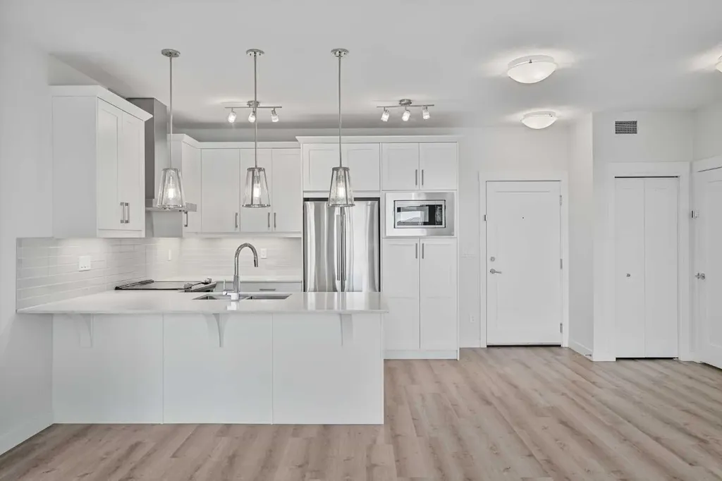 522 Cranford Drive SE Calgary AB T3M 2L7