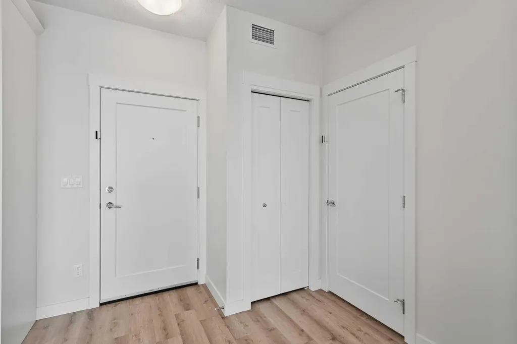 522 Cranford Drive SE Calgary AB T3M 2L7