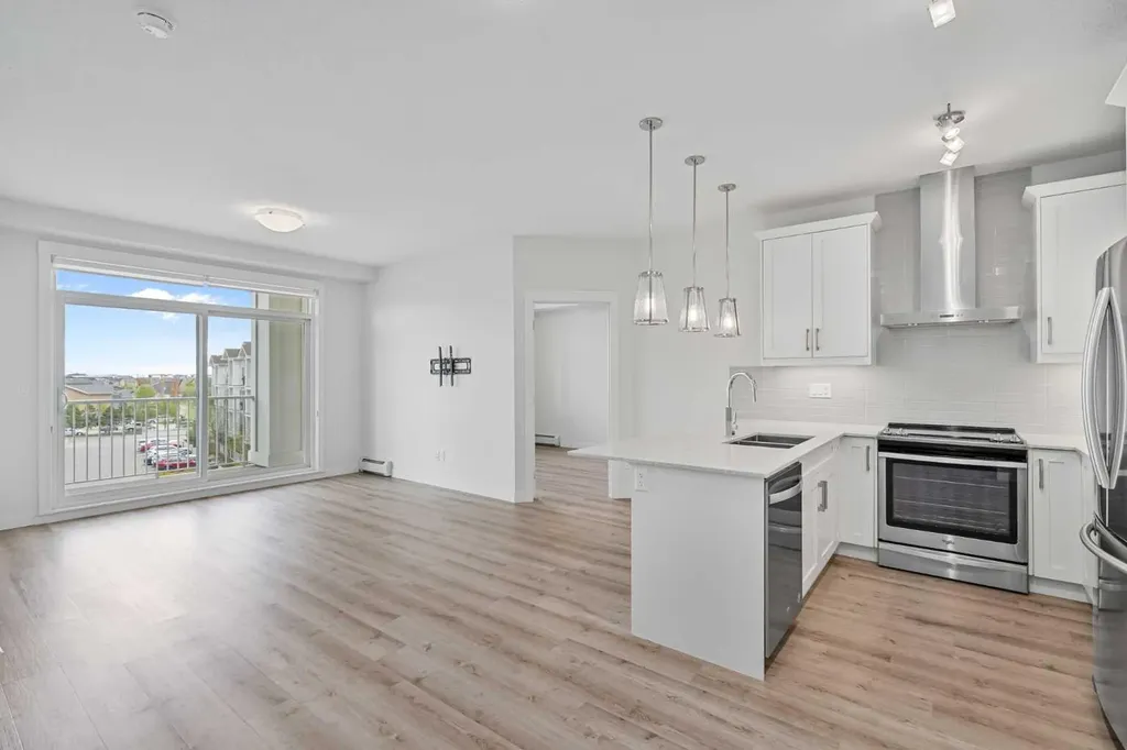 522 Cranford Drive SE Calgary AB T3M 2L7