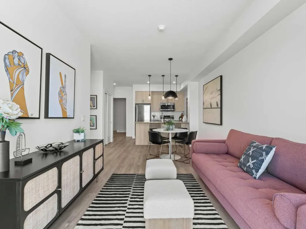 2026 81 Street SW Calgary AB T3H 3V9