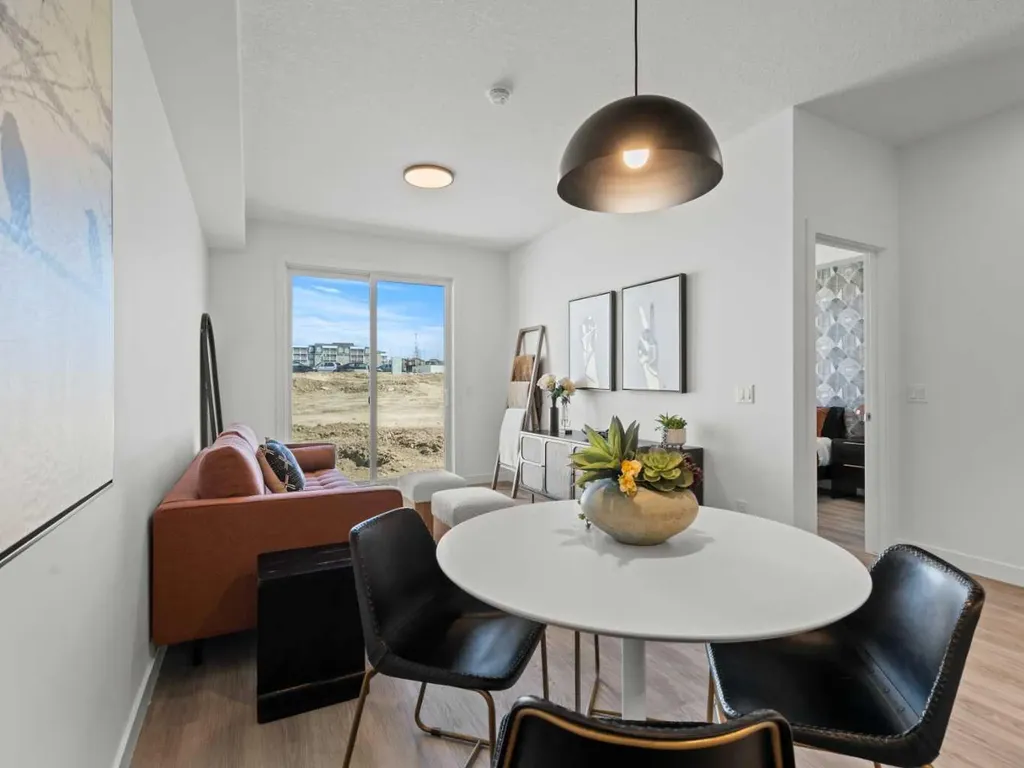2026 81 Street SW Calgary AB T3H 3V9