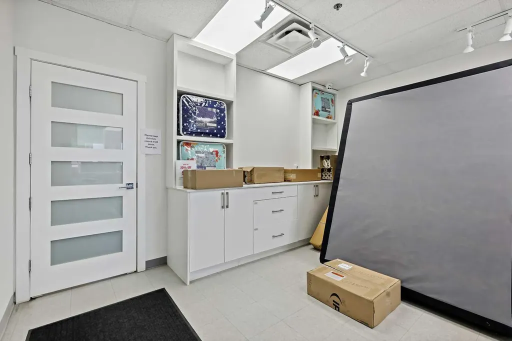 10985 38 Street NE Calgary AB T3N1E7
