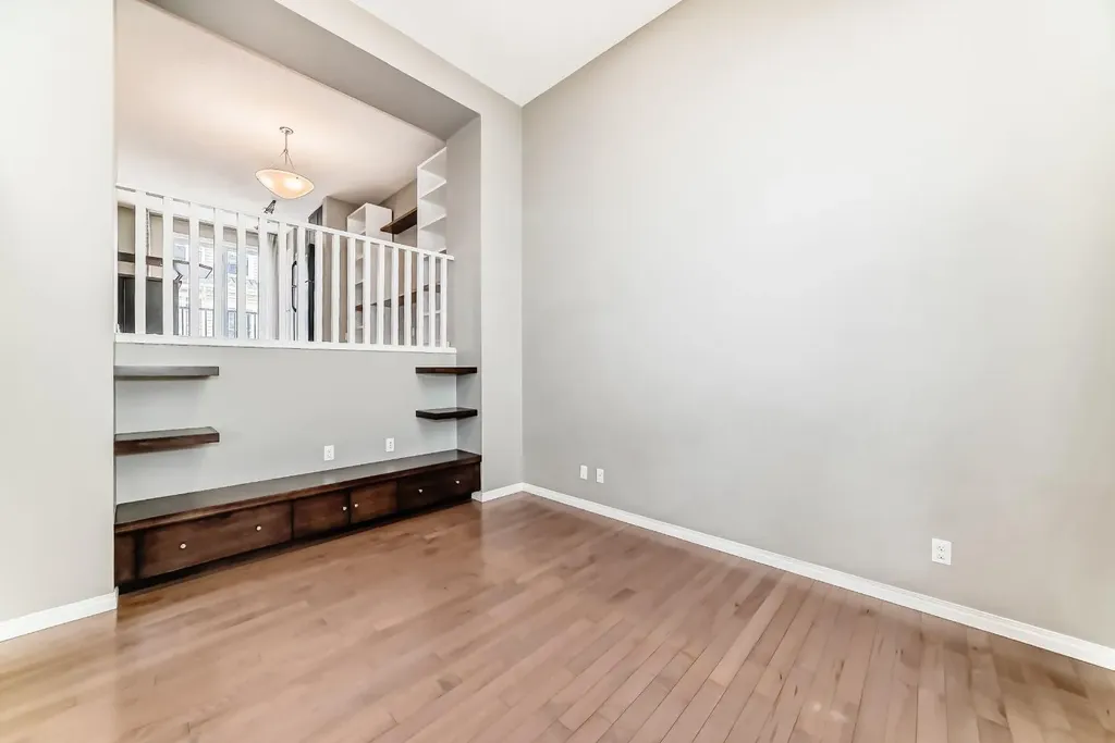 314 New Brighton Villas SE Calgary AB T2Z0T6