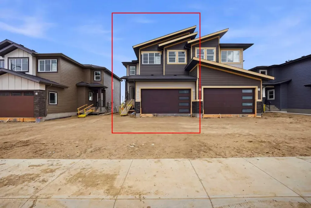 34 Waterford Mews Chestermere AB T1X 3B4