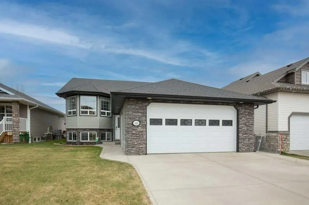 124 Vincent Close Red Deer AB T4R 0H8
