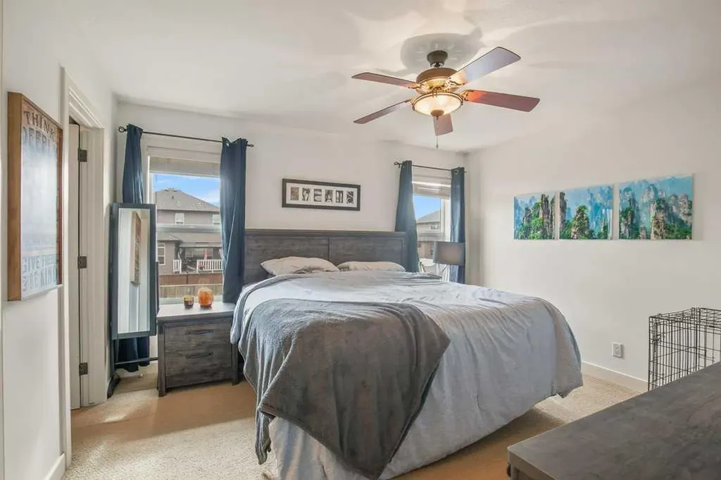 124 Vincent Close Red Deer AB T4R 0H8