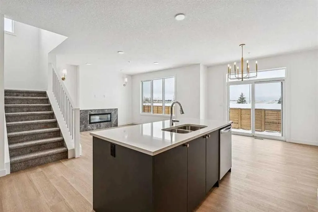 94 Prince Crescent Rural Rocky View County AB T1X 3J1