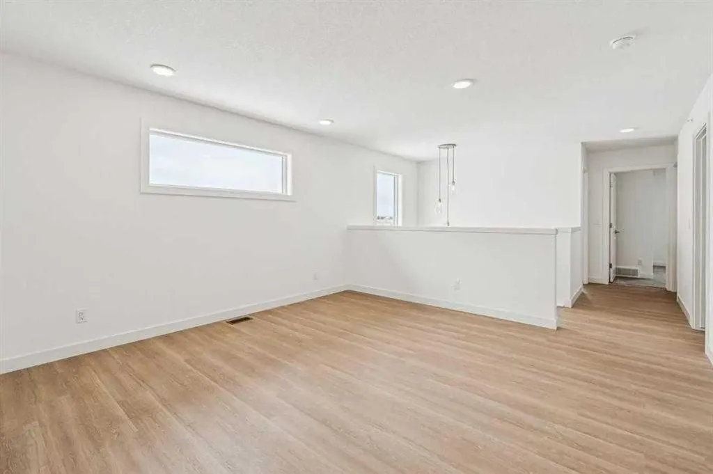 94 Prince Crescent Rural Rocky View County AB T1X 3J1