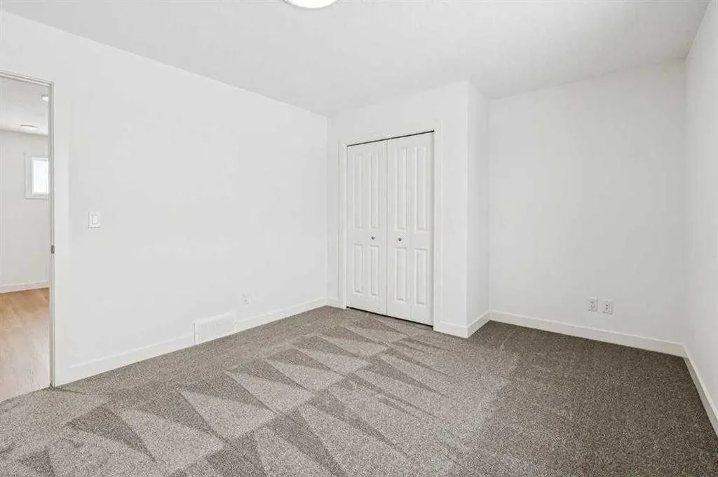 94 Prince Crescent Rural Rocky View County AB T1X 3J1