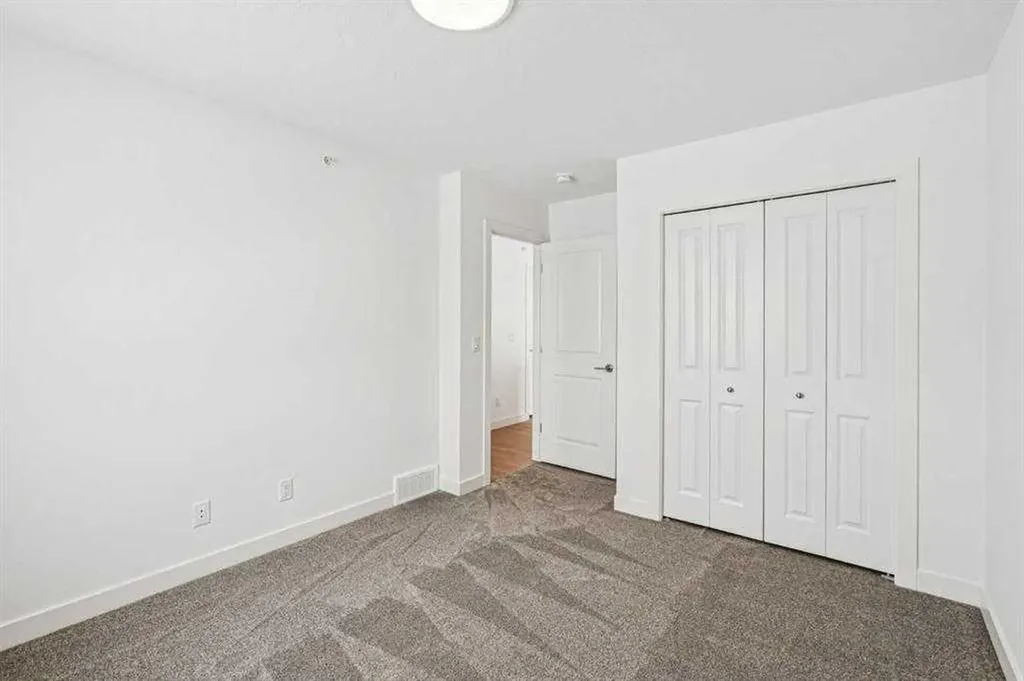 94 Prince Crescent Rural Rocky View County AB T1X 3J1