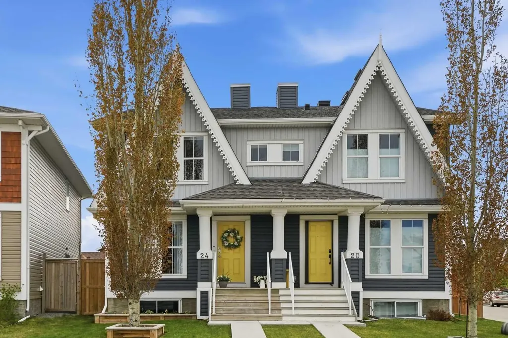 24 Auburn Crest Park SE Calgary AB T3M 0Z3