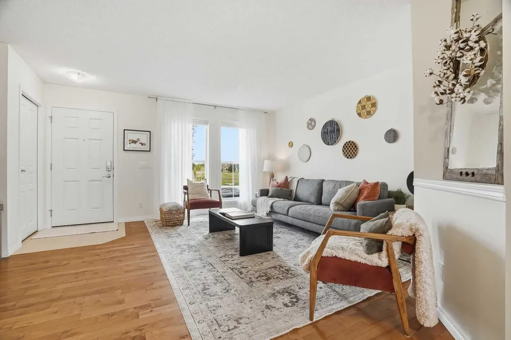 24 Auburn Crest Park SE Calgary AB T3M 0Z3