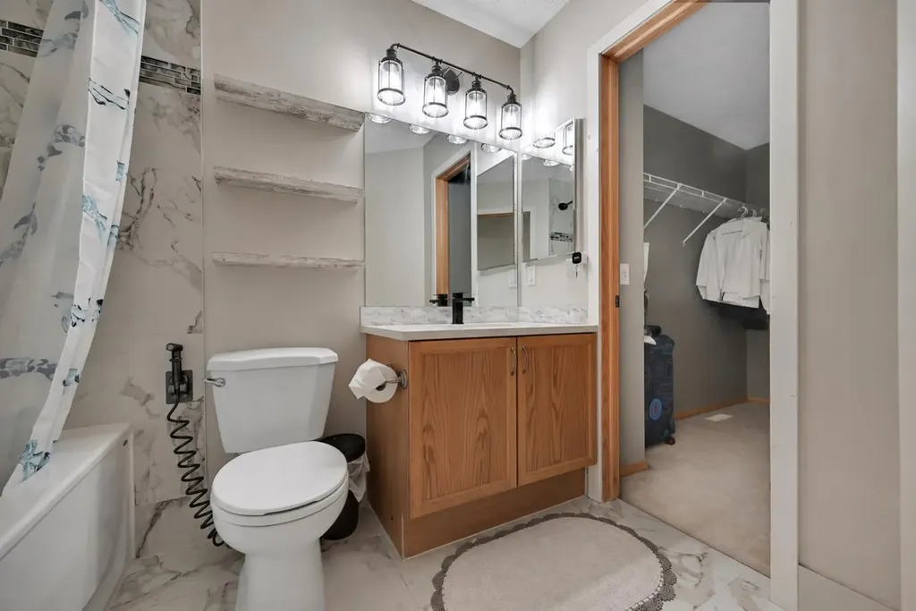 408 Bridlewood Court SW Calgary AB T2Y 3Z3