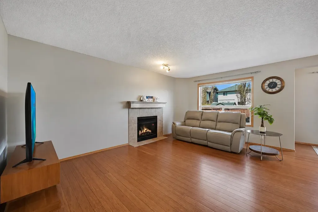 408 Bridlewood Court SW Calgary AB T2Y 3Z3