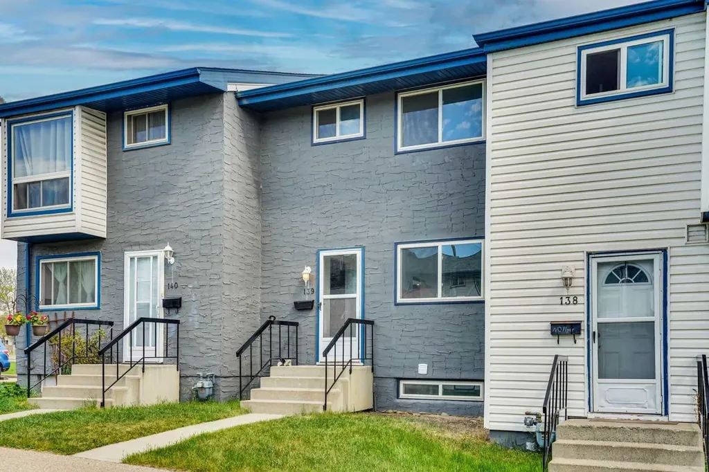 6440 4 Street NW Calgary AB T2K 1B8